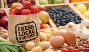 food sov farmers-market-local-produce-520